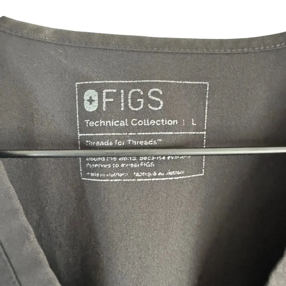 Figs Technical Large Casma 3 Pocket Scrub Top & Tokha Trouser Scrub Pants Set